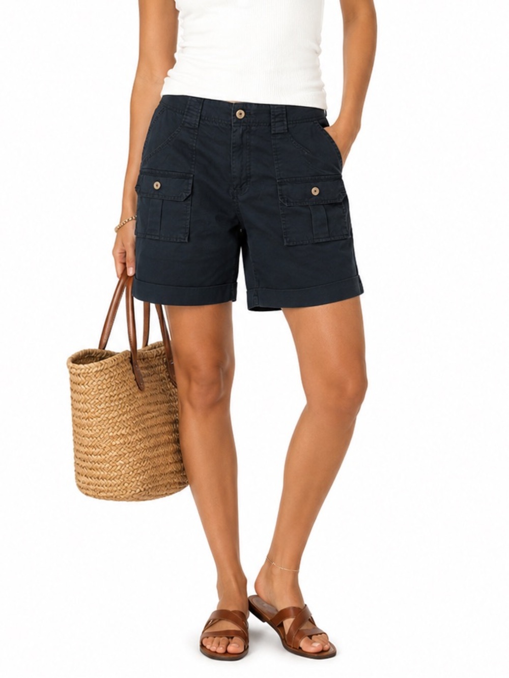 ROOTS Women's Size 6 Black Cargo Bermuda Summer Shorts